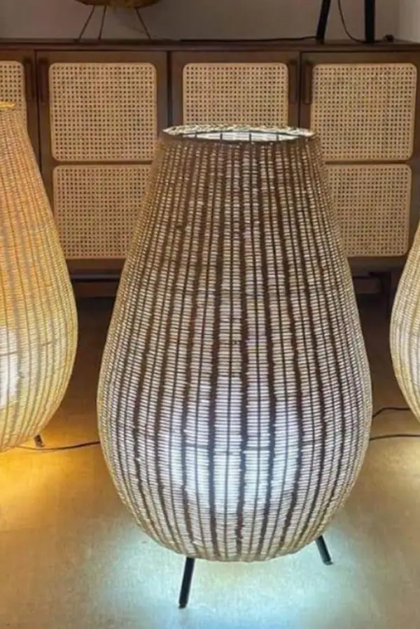 Ayaklı Bambu Rattan Hasır Avize